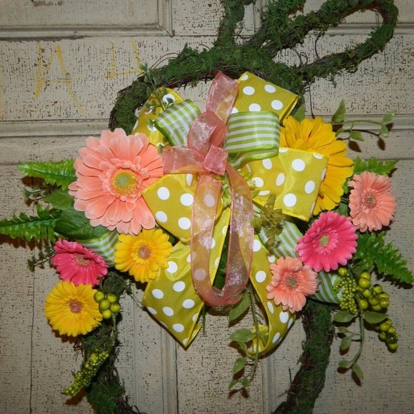 Easter Wreath Bunny Rabbit Spring Door Wreath Grapevine & Moss - Picture 2 of 4